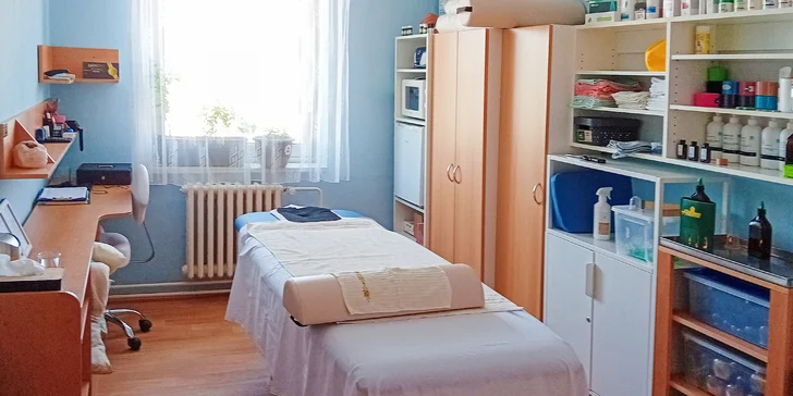 Regenerace a uvolnění: masáž zad, šíje i celého těla a reflexologie plosky nohou