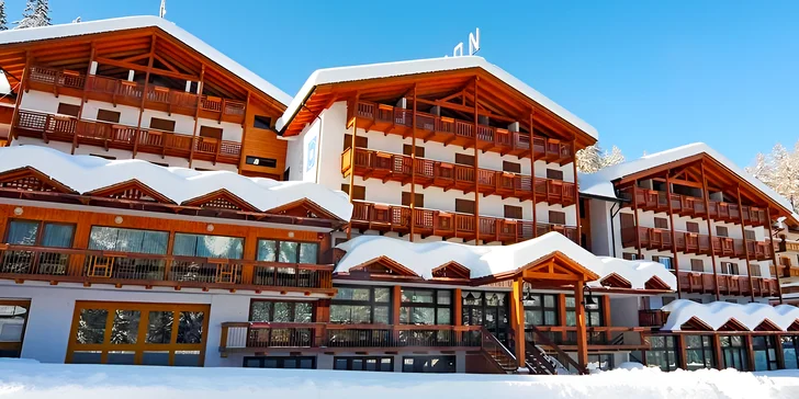 Zimní dovolená v italském středisku Folgarida-Marilleva: hotel u spodní stanice lanovky a polopenze