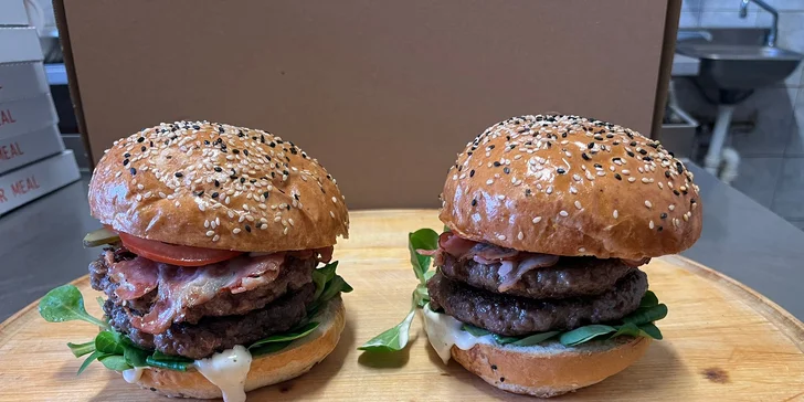 Otevřené vouchery do bistra s pizzou, burgery i denním menu a rozvoz po Opavě zdarma