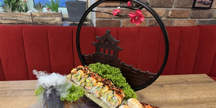 Sushi sety s tuňákem, avokádem i kaviárem či úhořem a krabem: 16–73 ks