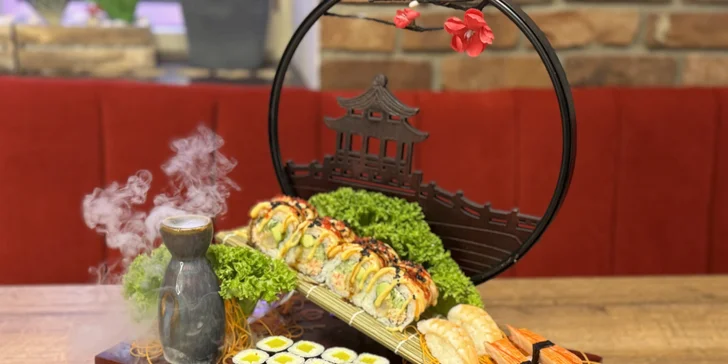 Sushi sety s tuňákem, avokádem i kaviárem či úhořem a krabem: 16–73 ks