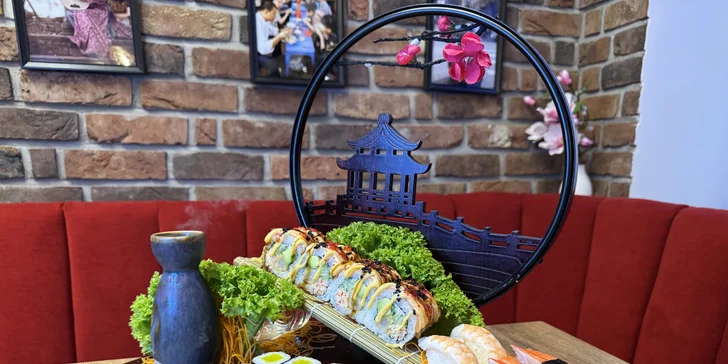 Sushi sety s tuňákem, avokádem i kaviárem či úhořem a krabem: 16–73 ks