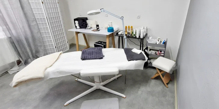 Kompletní péče o pleť: masáž Gua Sha, hloubkové čištění i chemický peeling