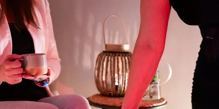 Relaxační balíčky plné péče: bylinkový peeling a zábal i celotělová masáž