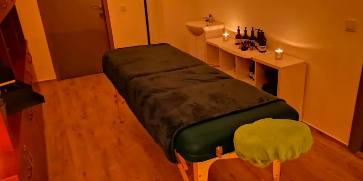 Masáže podle výběru: fyzio, intenzivní, reflexní, havajská nebo olejová