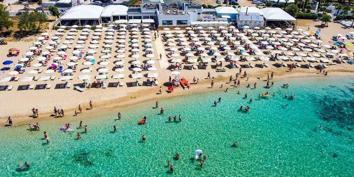 Dovolená v Apulii: hotel v olivovém háji blízko moře, snídaně a bazén