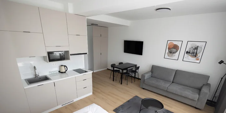 Dovolená v centru města Miškolc: pobyt v apartmánu se snídaní