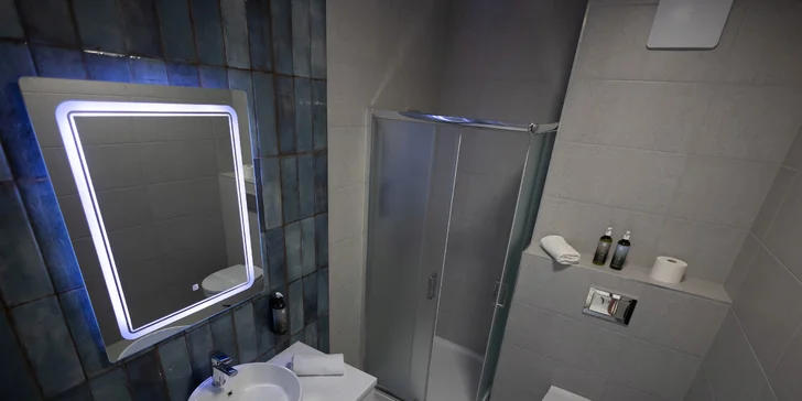 Dovolená v centru města Miškolc: pobyt v apartmánu se snídaní