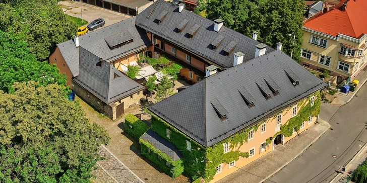 Romantický pobyt na zámku Zábřeh: snídaně i večeře, privátní wellness a Ostravacard