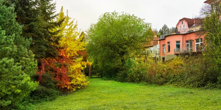 Krásné apartmány v Luhačovicích s možností snídaně a soukromé vířivky