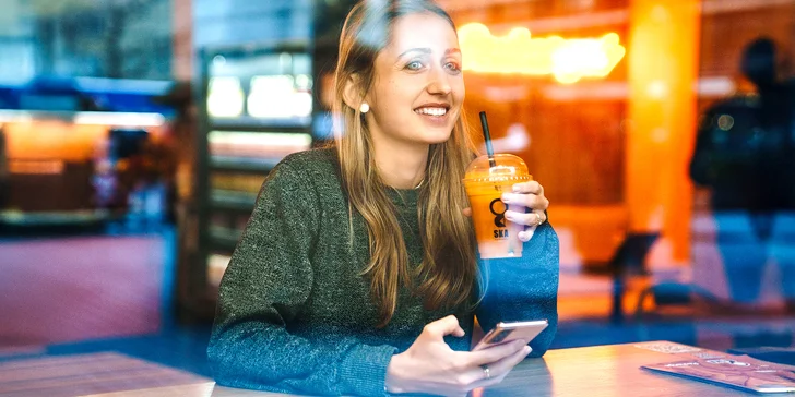 Vitamínové bomby: 2x 350ml fresh juice v Quadriu či na Kaprovce