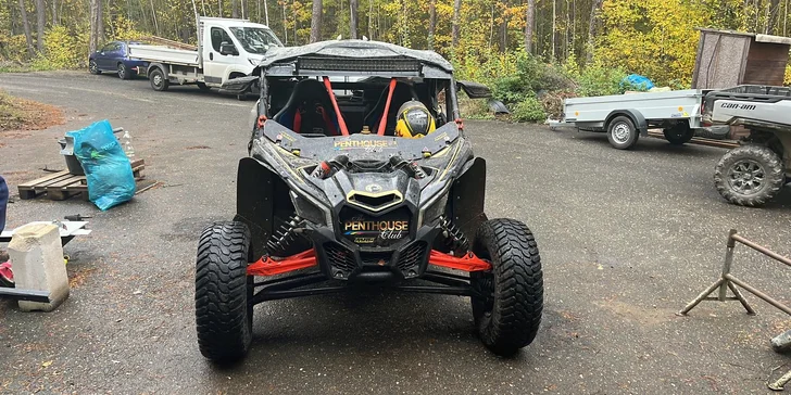 Offroadová jízda v dakarské buggy Can-am: 15 min. spolujízdy či řízení i svezení profi jezdcem