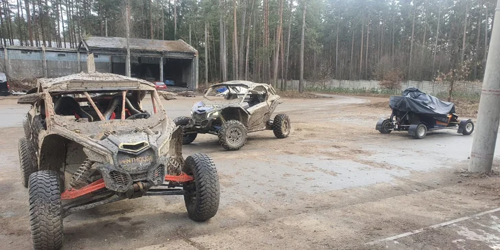 Offroadová jízda v dakarské buggy Can-am: 15 min. spolujízdy či řízení i svezení profi jezdcem