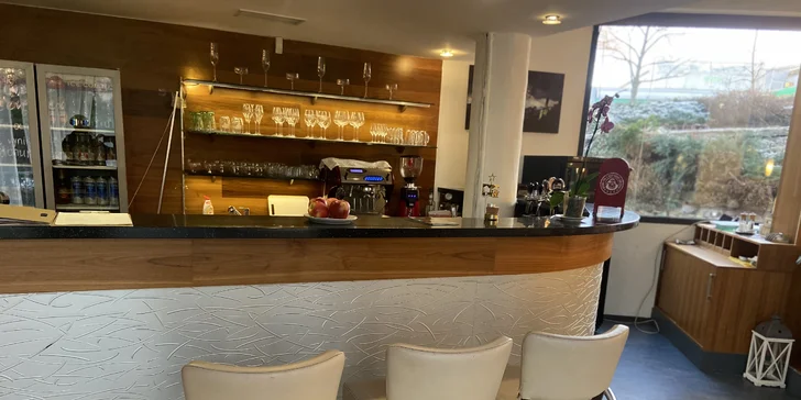250–1 000 Kč na jídlo i nápoje v restauraci Viktoria Soul s českou a italskou kuchyní