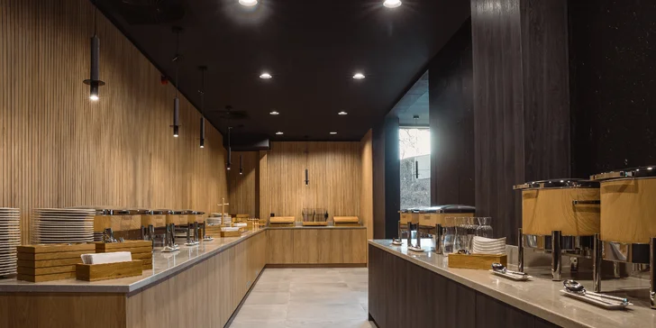 5* hotel v polských Krkonoších: snídaně nebo polopenze i vstup do wellness s termální vodou