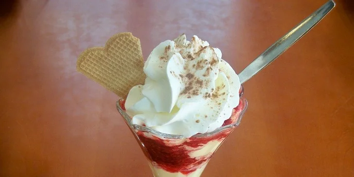 Tříchodové menu pro dva ve vinárenském sklípku