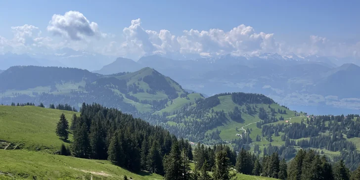 Výlet do Švýcarska: zubačkou na horu Rigi a lodí do Luzernu, vč. dopravy autobusem