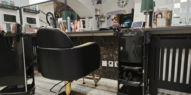 Kadeřnické balíčky: střih, barva, melír, airtouch, balayage či společenský účes a líčení