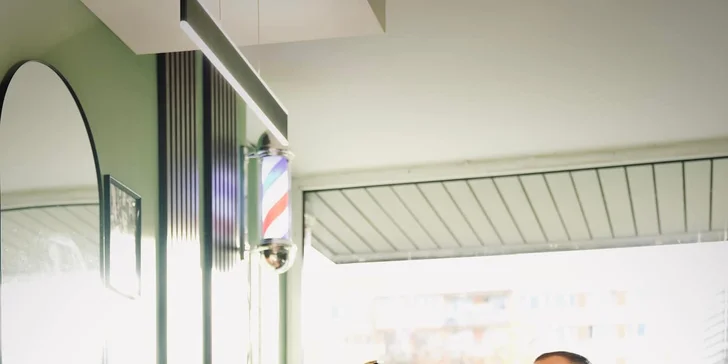 Dětský střih nebo pánský full servis s péčí o vlasy, vousy a pleť v barber shopu