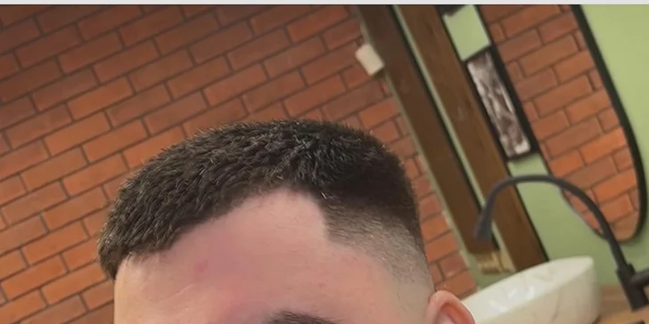 Dětský střih nebo pánský full servis s péčí o vlasy, vousy a pleť v barber shopu