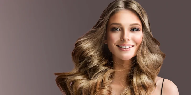 Kadeřnické balíčky pro všechny délky vlasů: střih, barva, melír i balayage