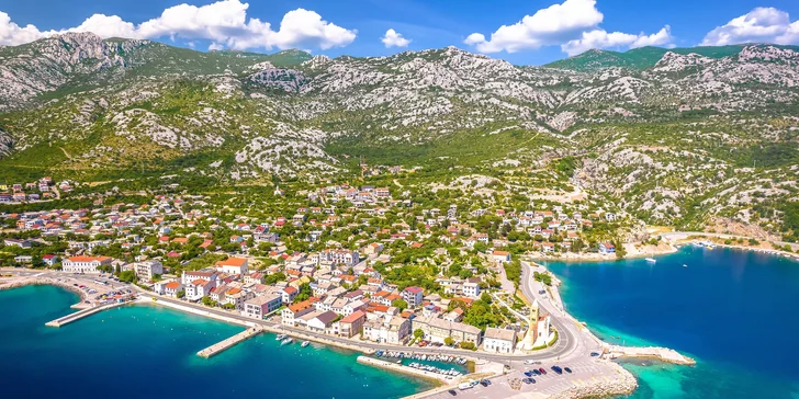 Dovolená v Chorvatsku: apartmány s klimatizací až pro 5 osob, na pláž 400 m, venkovní bazén