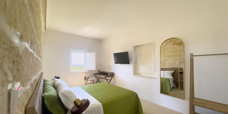 Kouzlo jižní Itálie: 5* rezidence uprostřed vinice, snídaně a možnost wellness