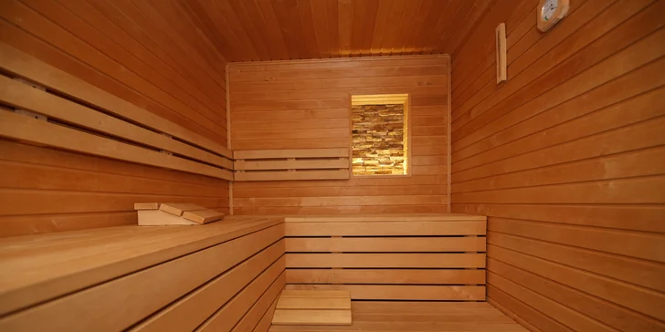 Pobyt v Jeseníkách pro pár i rodinu: snídaně, sauna i koupací sud