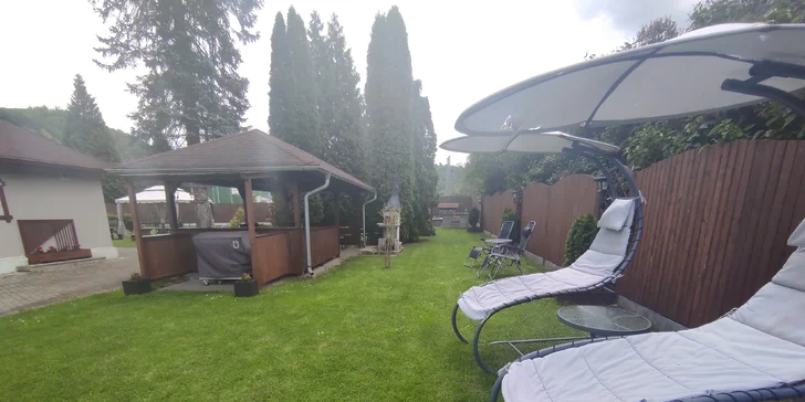 Pobyt u Ohře nedaleko Varů: komfortní pokoj, jídlo i relax ve wellness