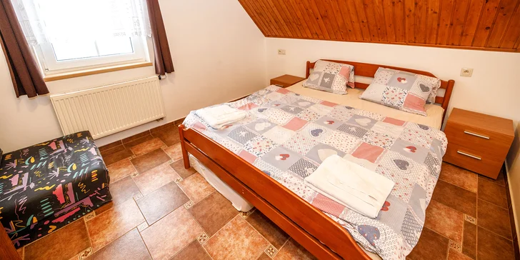 Pobyt v Jeseníkách pro pár i rodinu: snídaně, sauna i koupací sud