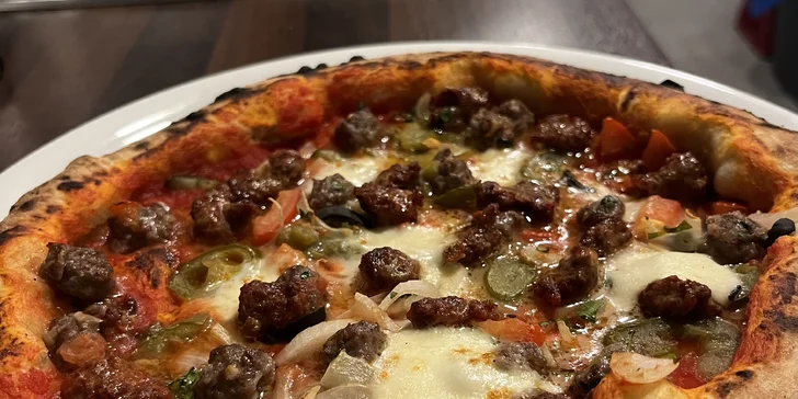 Koktejl dle výběru i pizza napoletana podle výběru pro 1 i 2 osoby