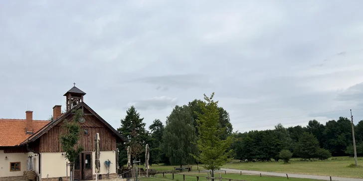 Příjemný pobyt nedaleko Valtic a Lednice se snídaní a privátním wellness