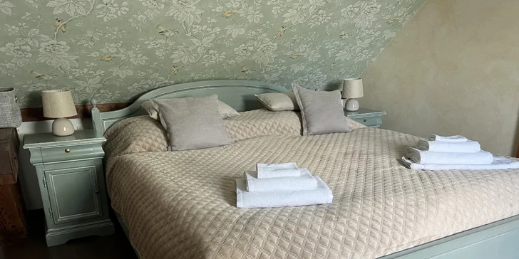 Příjemný pobyt nedaleko Valtic a Lednice se snídaní a privátním wellness