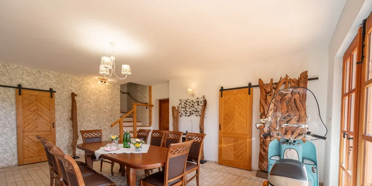 Příjemný pobyt nedaleko Valtic a Lednice se snídaní a privátním wellness
