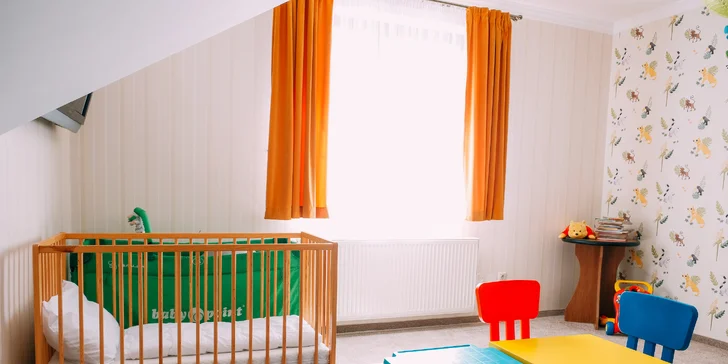 Exkluzivní dovolená v penzionu uprostřed Rajeckých Teplic se snídaní nebo polopenzí