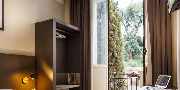 Hotel v centru Říma jen 1,7 km od Kolosea a 2,9 km od Fontány di Trevi: pobyt se snídaní