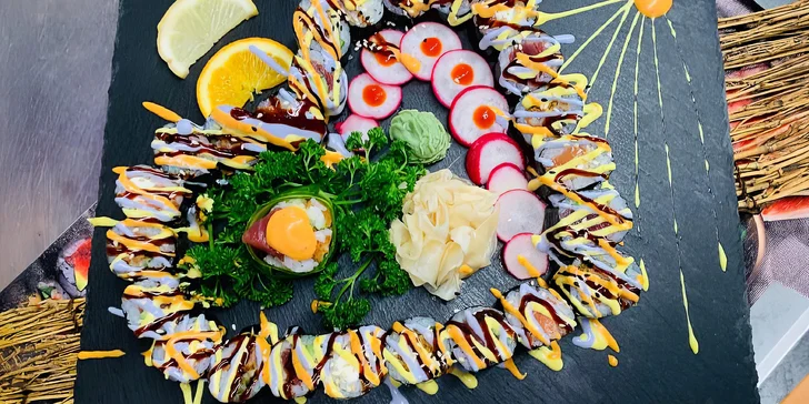 Sushi sety z tradiční vietnamské restaurace: 24–113 kousků