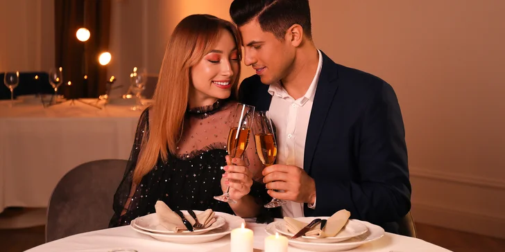 Valentýnské 4chodové menu pro jednu nebo dvě osoby: losos nebo steak, sekt i vývar