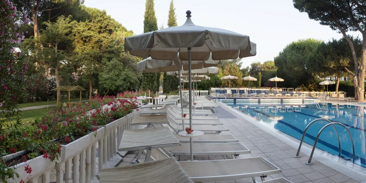 4* pobyt v Toskánsku: snídaně či polopenze, hotel 100 m od písečné pláže a v létě dětský miniclub