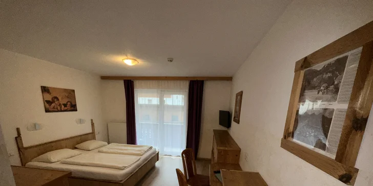 Pobyt v tyrolském Zillertalu: výlety, all inclusive, adult-only wellness se saunou a parní lázní