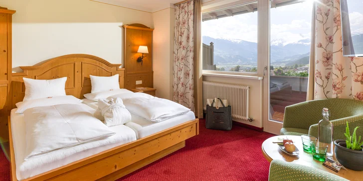 Dovolená v Zillertalu: hotel u lanovky, polopenze a neomezený wellness s výhledem