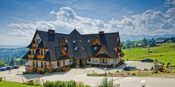 Relax v polských Tatrách: 3* hotel se snídaní, výhled na hory, neomezený wellness