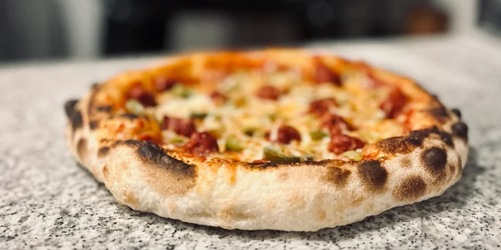 Koktejl dle výběru i pizza napoletana podle výběru pro 1 i 2 osoby