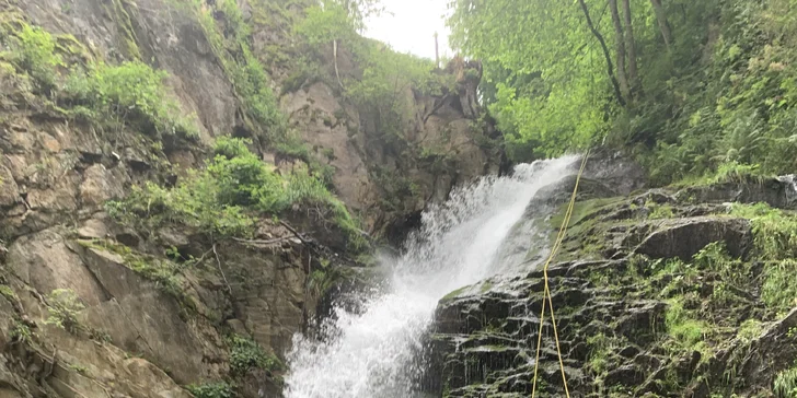 Adrenalin v Lienzských Dolomitech: víkendový rafting a canyoning