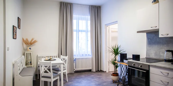 Moderní apartmán s kuchyňkou v centru Vsetína po pár i skupinu až 4 osob