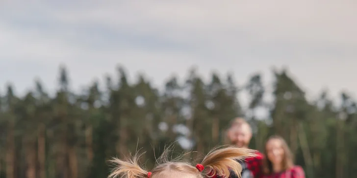 Hodinové venkovní focení: těhotenské, rodinné, párové i jednotlivců