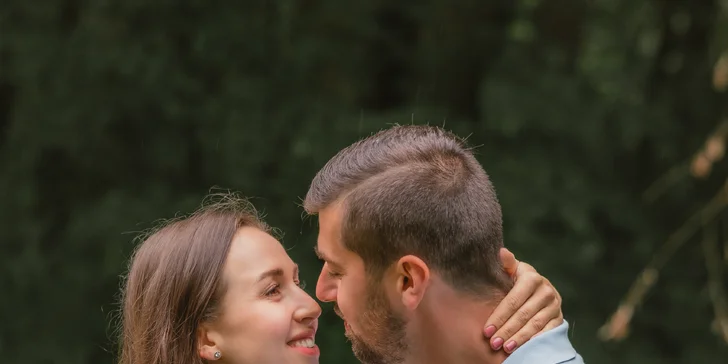 Hodinové venkovní focení: těhotenské, rodinné, párové i jednotlivců