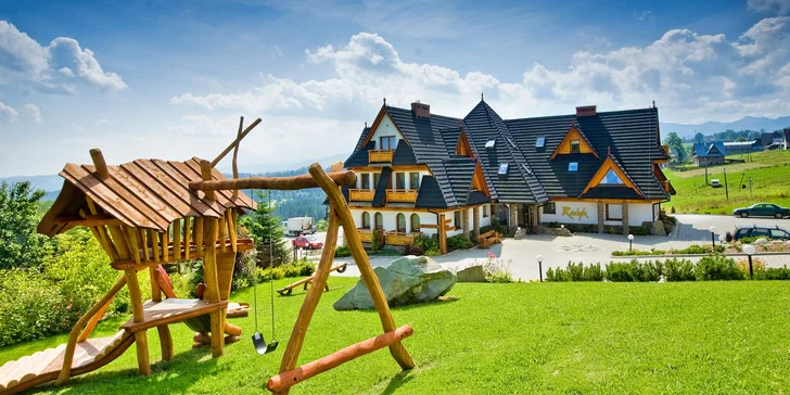 Relax v polských Tatrách: 3* hotel se snídaní, výhled na hory, neomezený wellness