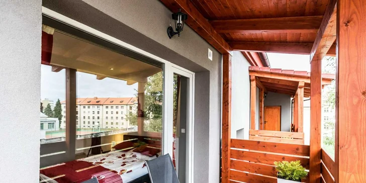 Romantický pobyt v Kutné Hoře: moderní pokoje se snídaní, vínem i možností vířivky