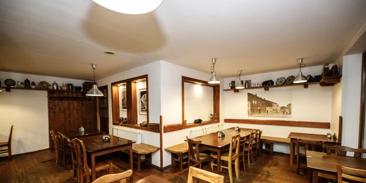 Pobyt se snídaní v srdci Mělníka: pokoje i apartmány až pro 6 osob, sleva do restaurace